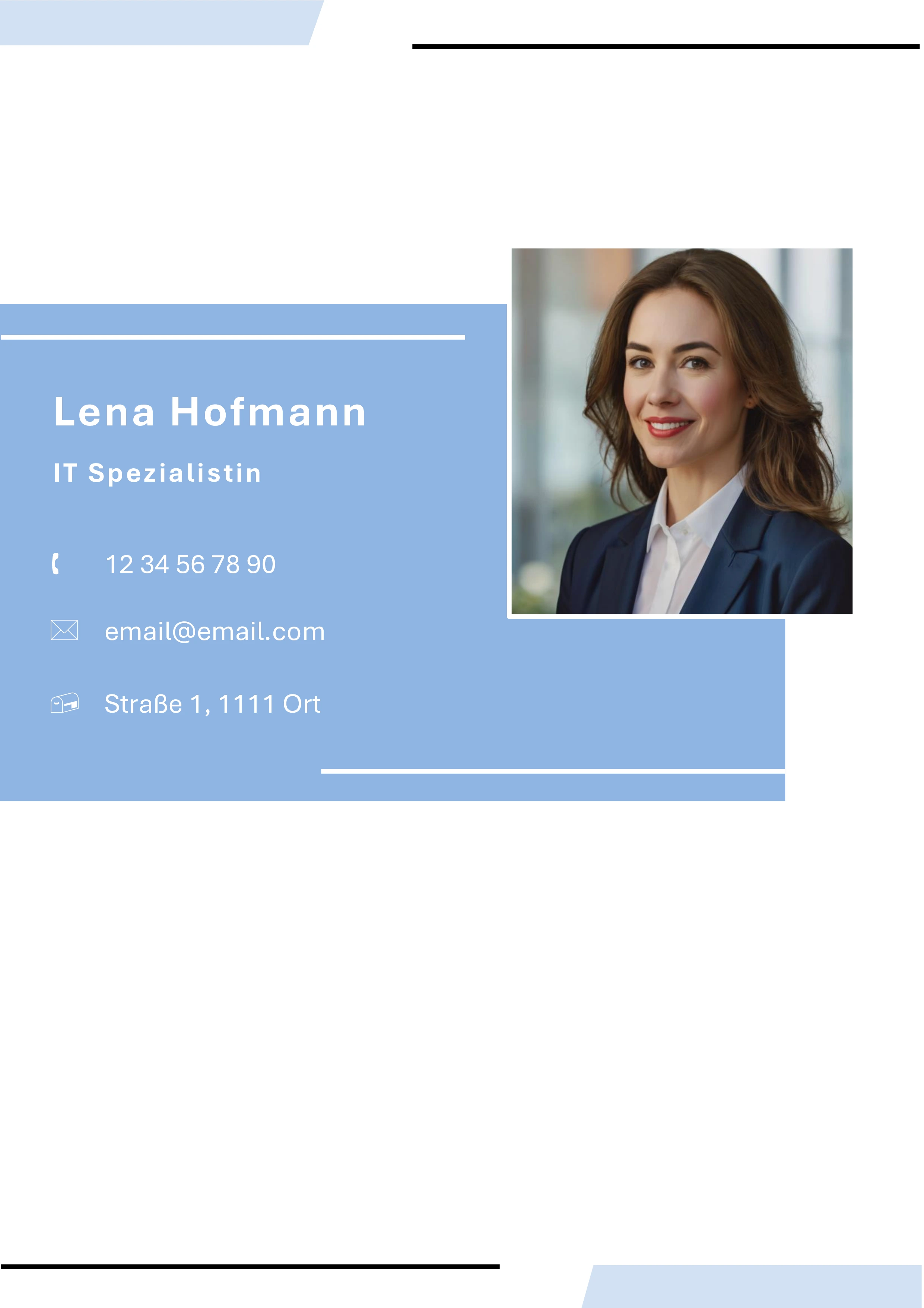 Modernisierte Deckblatt-Bewerbungsvorlage für IT-Fachkräfte mit professionellem hellblauen Seitendesign, quadratischem Profilbild und klar strukturierten Kontaktdaten für eine Bewerbung als IT Spezialistin – perfekt für technische Positionen in zukunftsorientierten Unternehmen, die eine Balance aus Professionalität und zeitgemäßer Gestaltung schätzen.##fileurl